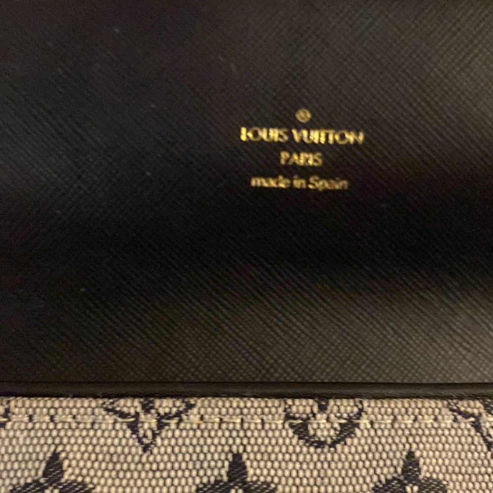 Louis Vuitton Monogram Mini Lin Wallet - Picture 8 of 15